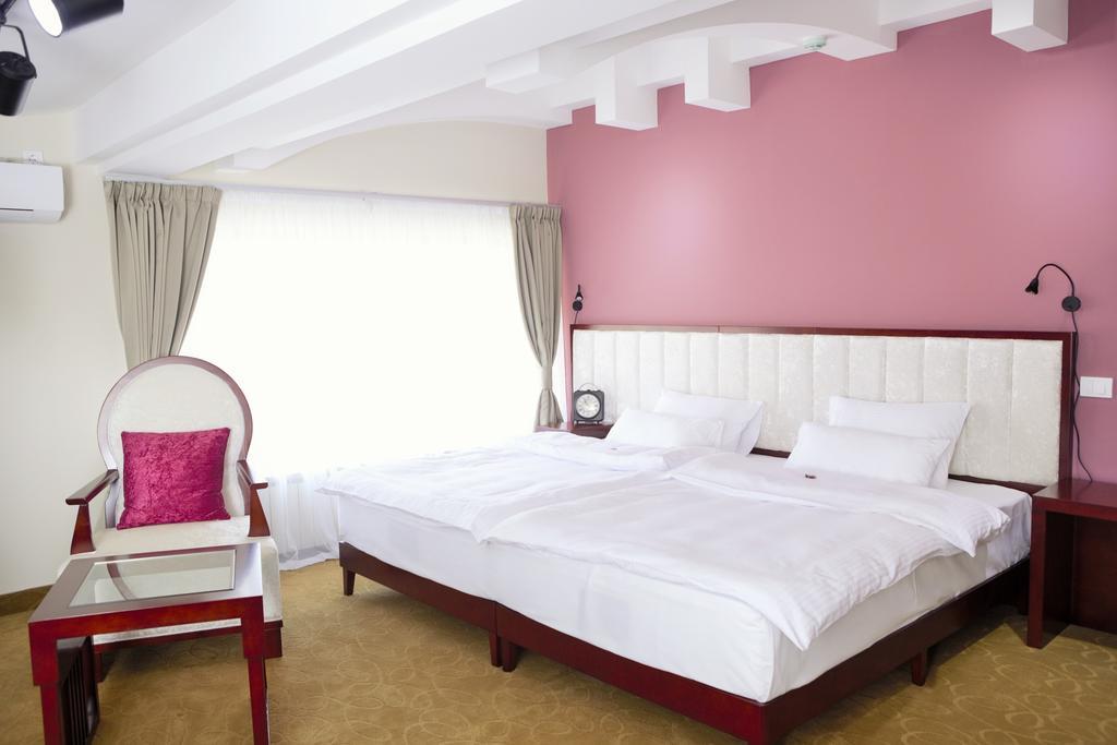 Garni Hotel Fortuna Белград Номер фото