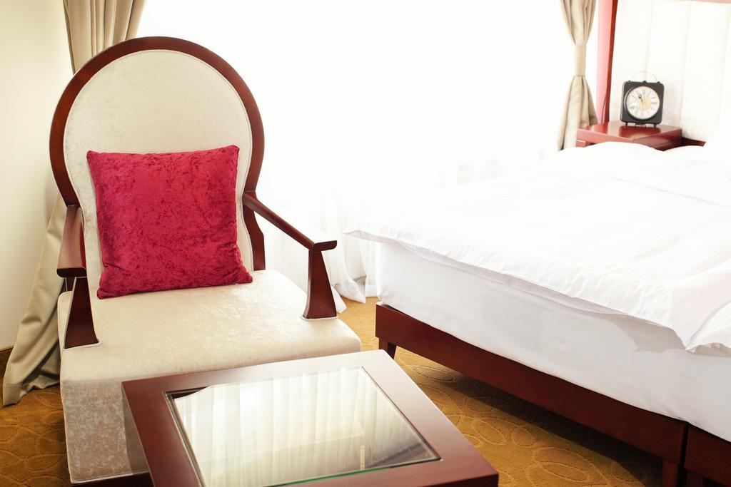 Garni Hotel Fortuna Белград Номер фото